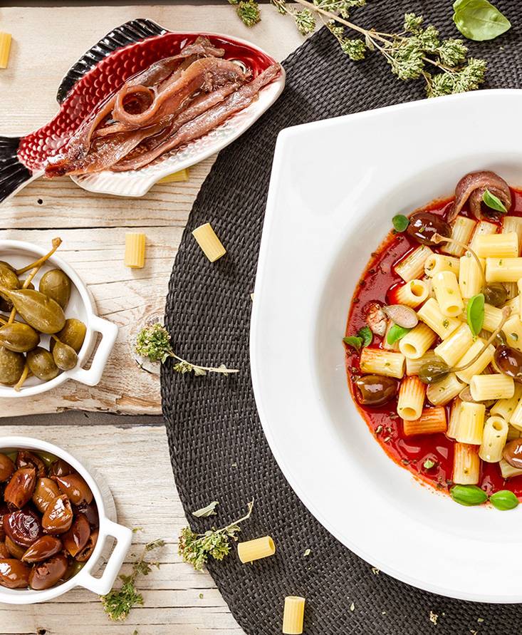 Ditaloni alla puttanesca