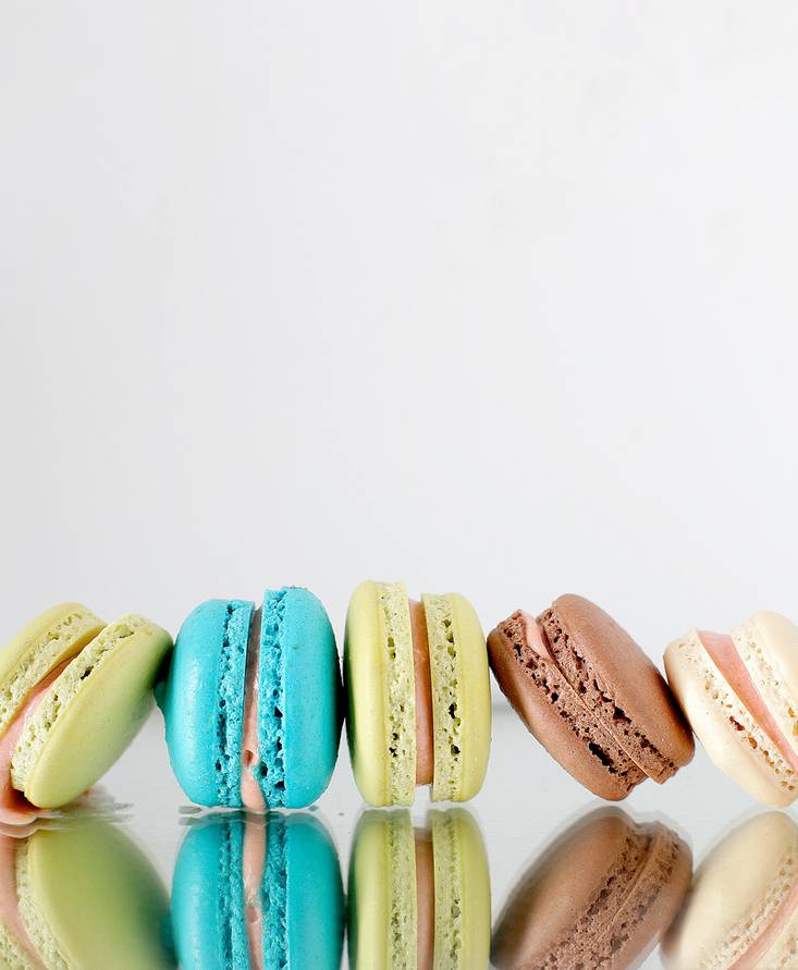 Macarons with Tomato mousse