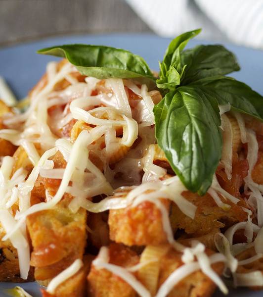 Tomato, bread crumbs, pecorino and parsley pasta