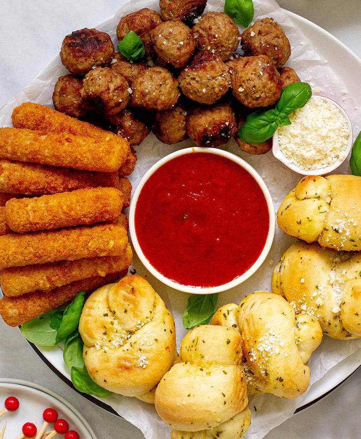 Pomi’s Marinara Snack Platter