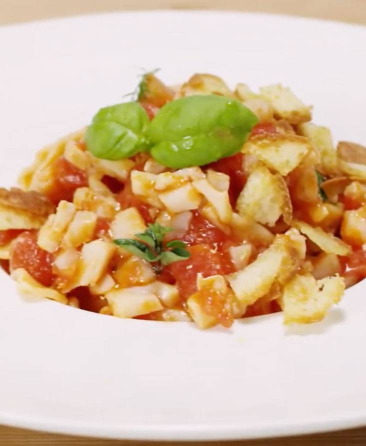 Reginette pasta with sautéed bread crumbs and stockfish sauce