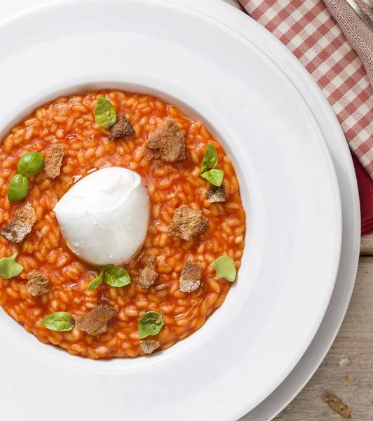 TOMATO RISOTTO WITH BUFFALO MOZZARELLA, BREAD CRUSTS AND BASIL